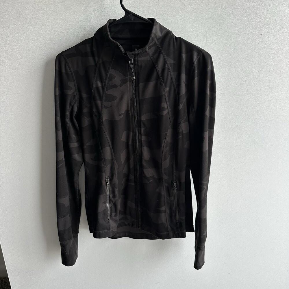90 Degree by Reflex Camo Full Zip Jacket Size Small  Athletic Fit